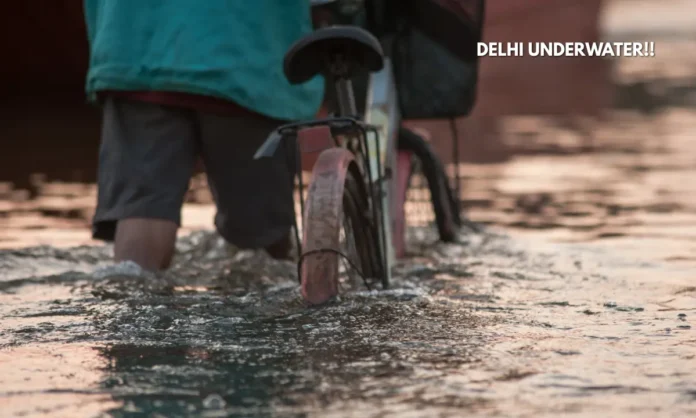 North India Monsoon Flooding Intensifies City Disruptions, River Warnings and Rescue Efforts