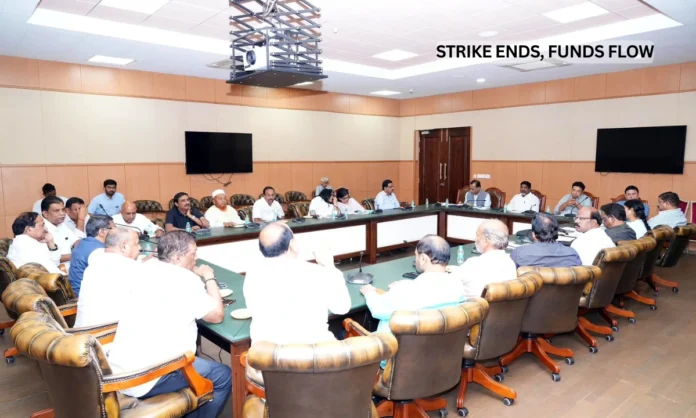 Telangana Colleges End Strike After Government Assures Rs 600 Crore Fee Reimbursement Release Telangana Colleges End Strike After Government Assures Rs 600 Crore Fee Reimbursement Release